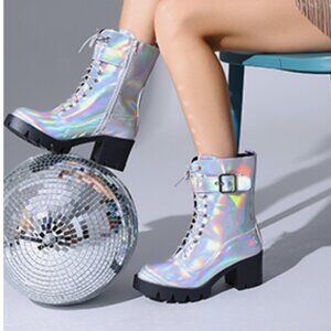 Lace Up Round Toe Chunky Heel Combat Platform Boots